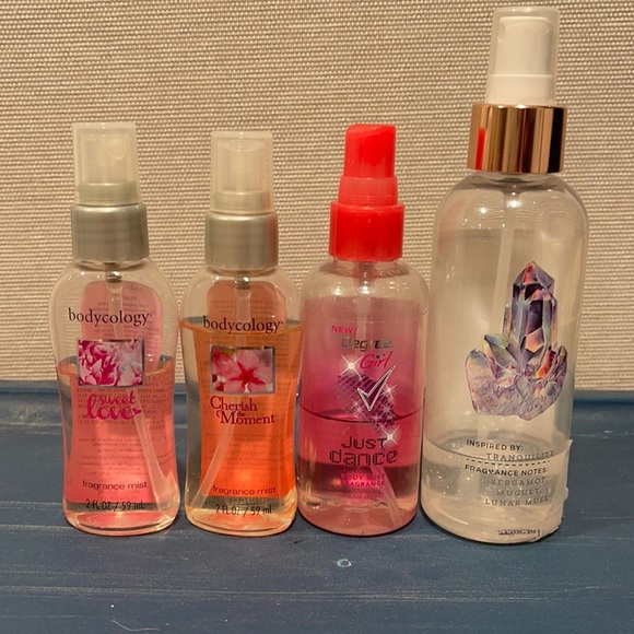 4 fragrance Body mists - Picture 1 of 5